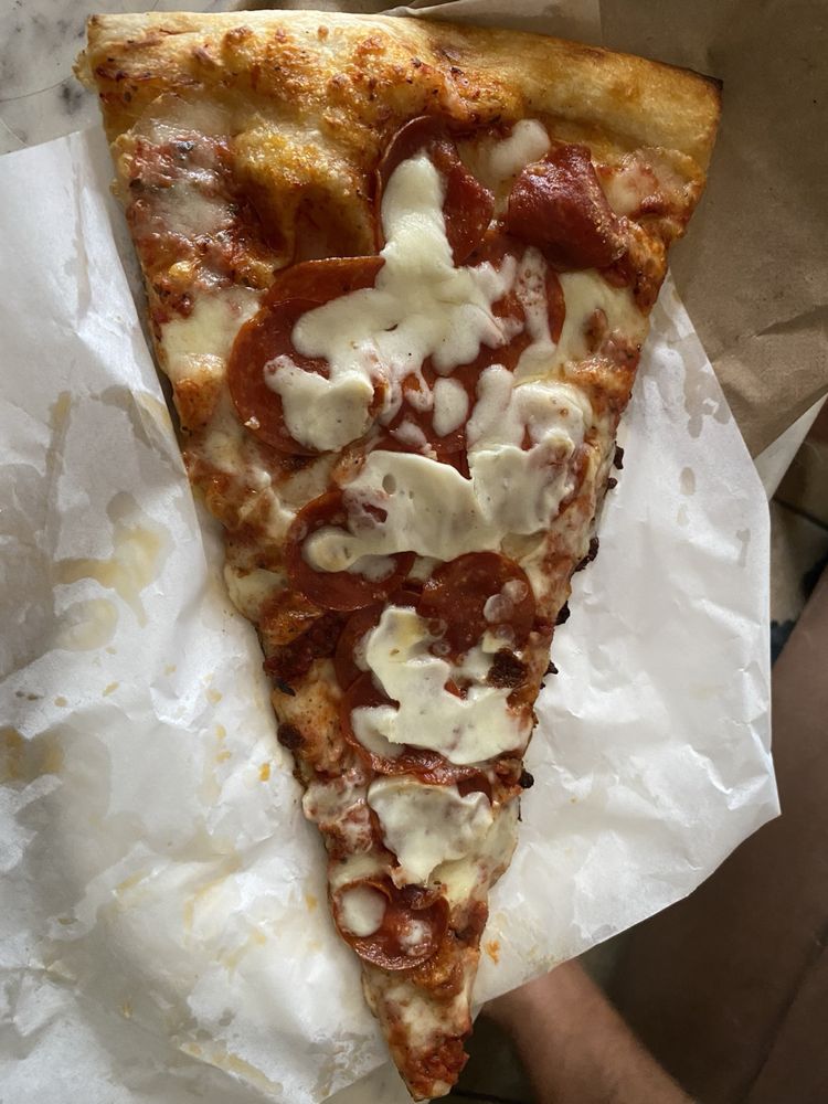 Mike's Giant New York Pizza