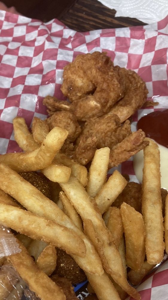 Clawdaddy’s Mkt