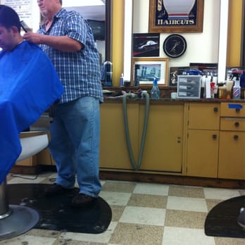 ... Barber Shoppe - Hemet, CA, United States. Max the barber - chair #1