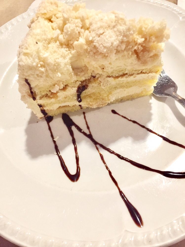 Maxim Bakery & Restaurant