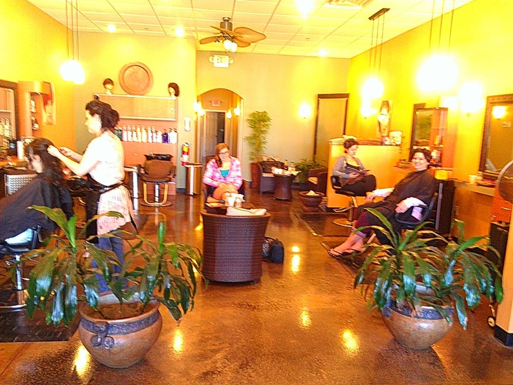 Summer Falls Day Spa Image