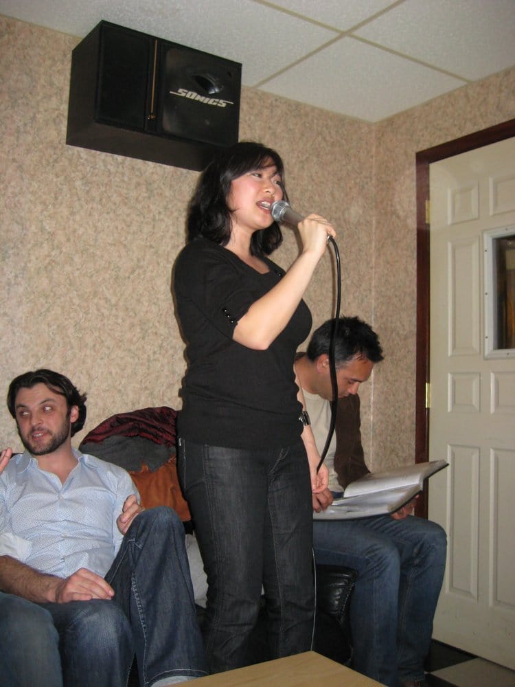 Twister Karaoke