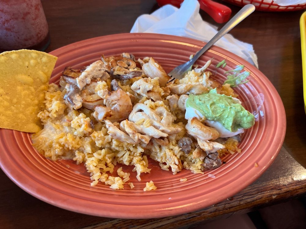 Los Compadres Mexican