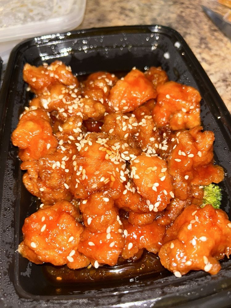 Hong Kong Chinese Food Eat In & Take Out