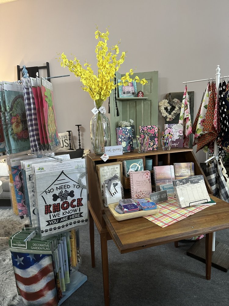 Rustic Barn Boutique