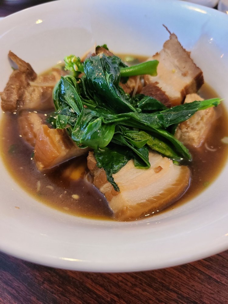 Dingdi Myanmar Restaurant