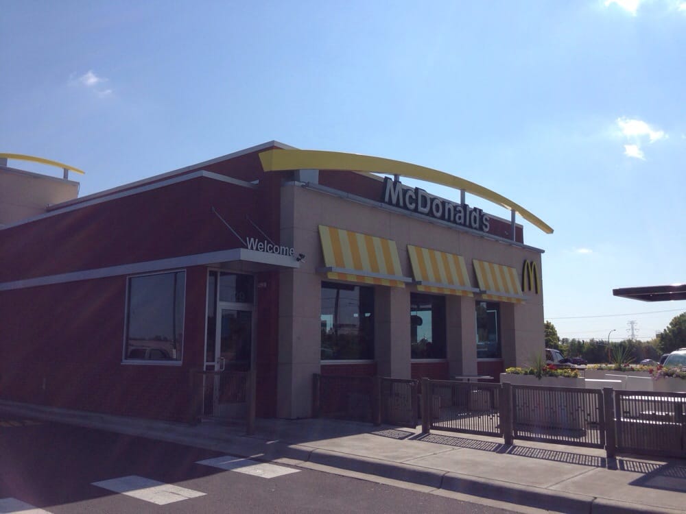McDonald’s Fast Food 729 Long Lake Rd, New Brighton, MN