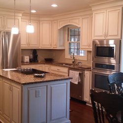 distinctive kitchen bath get quote 47 photos cabinetry