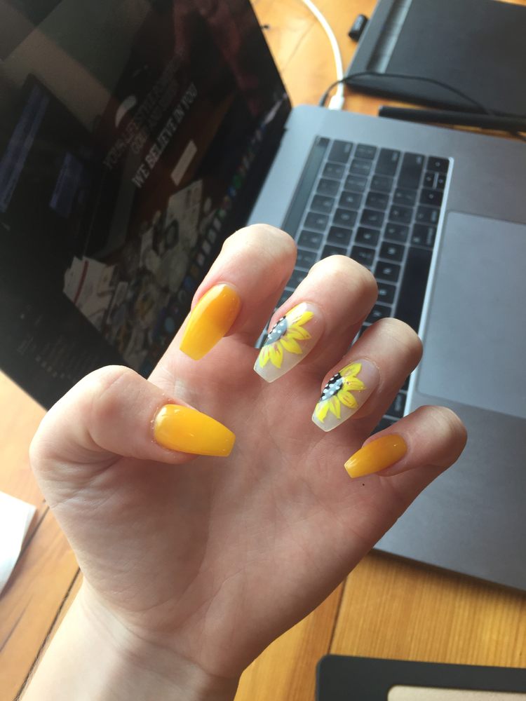 Foxy Nails 10 Photos & 22 Reviews Nail Salons 20 N Main St