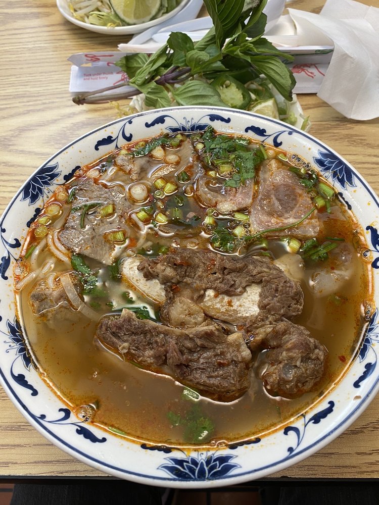 3 Sisters Restaurant