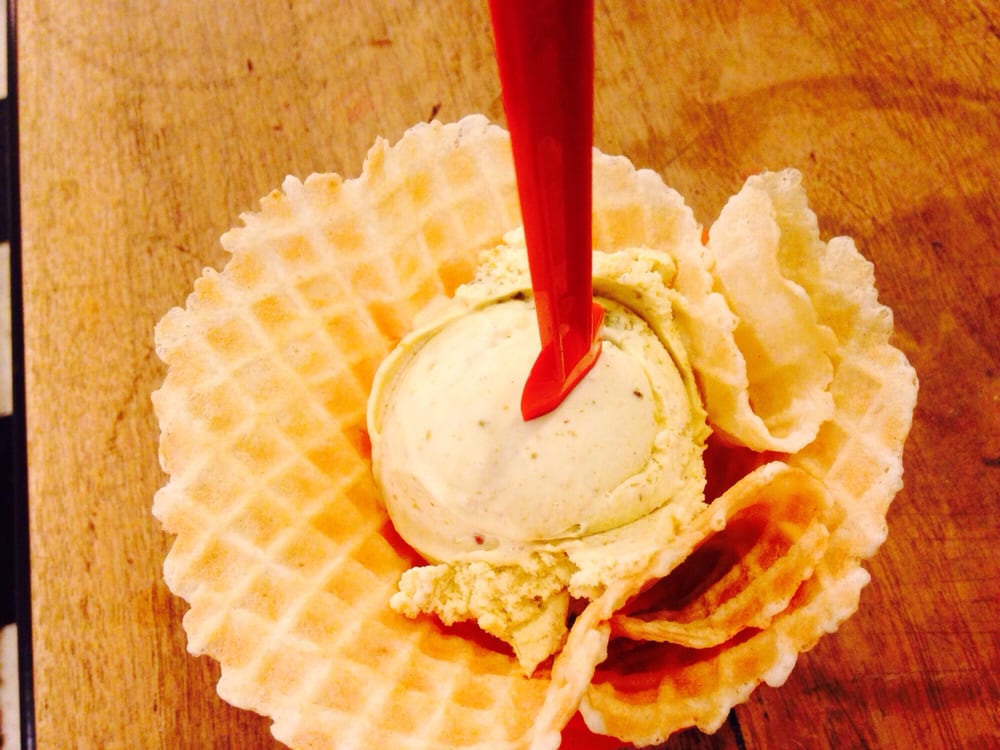 The Split Banana 70 Photos & 125 Reviews Ice Cream & Frozen Yogurt 7 W Beverley St