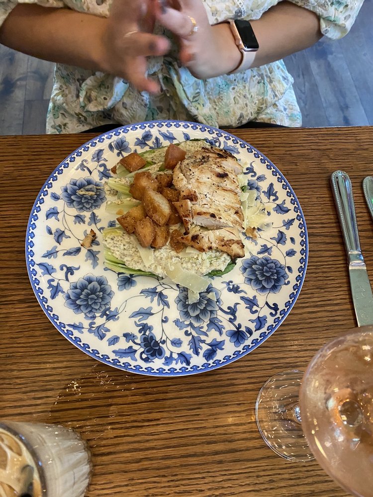 Emporium Kitchen & Wine Market