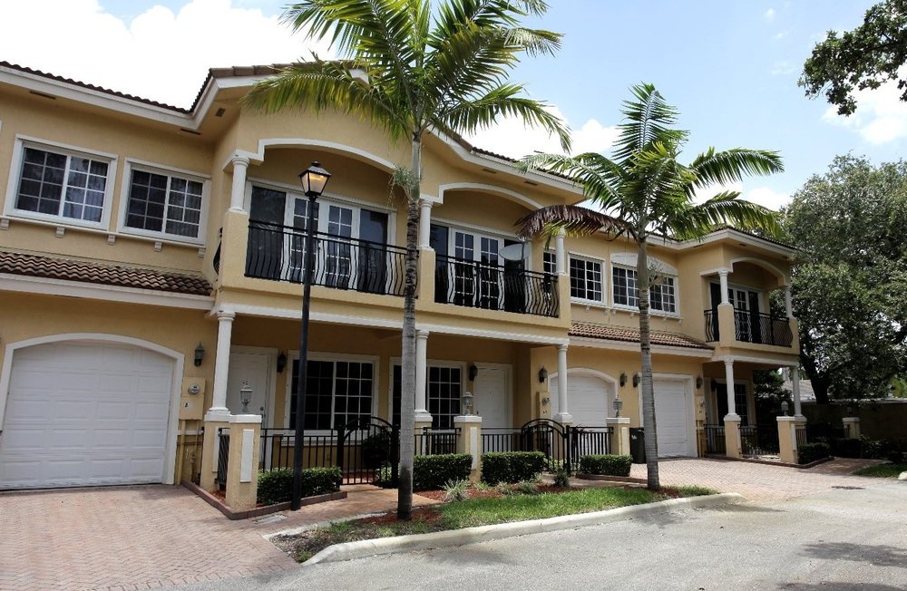 Royal Oaks Townhomes 14 Photos Apartments 3200 Stirling Rd