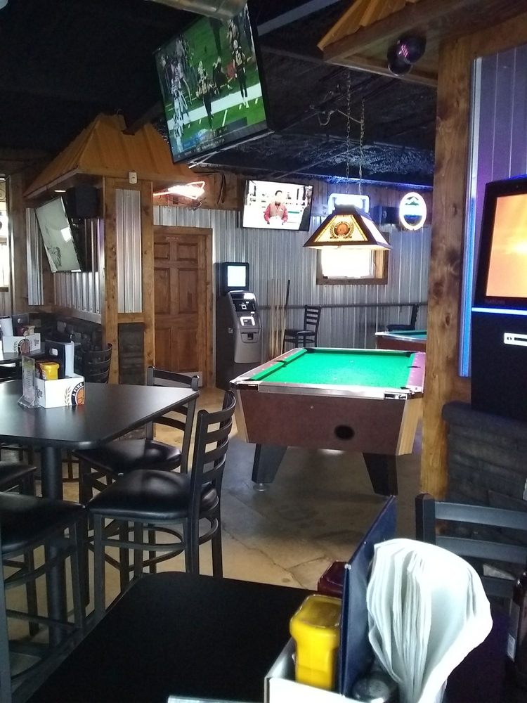 Bully’s Angle Inn 19 Photos Sports Bars 505 US151, Walford, IA