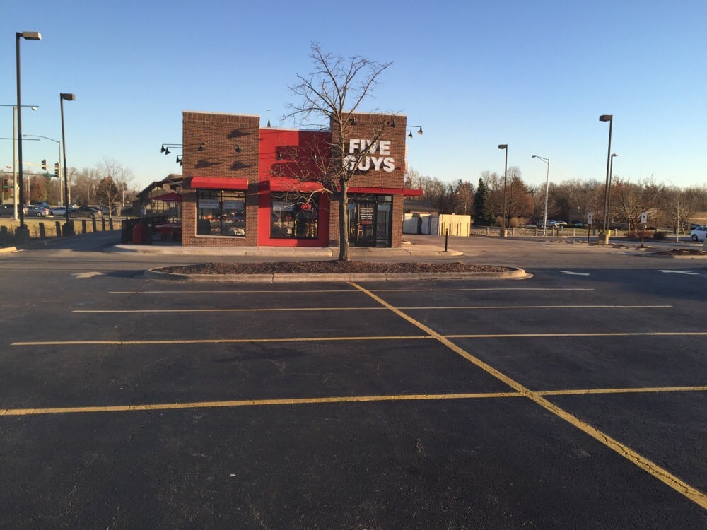 Five Guys Burgers and Fries 16 Photos & 28 Reviews Burgers 2694