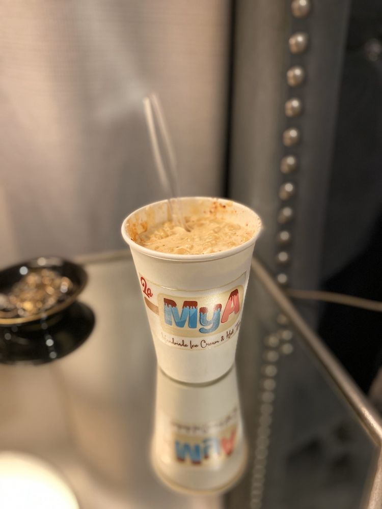 La Mya Paleta
