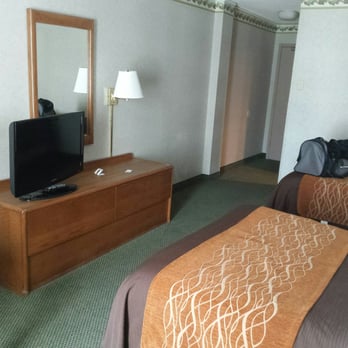 Comfort Inn Airport 30 Photos 31 Reviews Hotels 1321 E