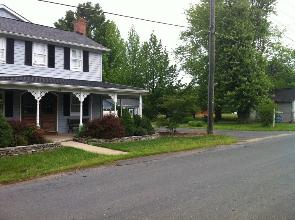 Lovettsville Bed & Breakfast CLOSED Hotels 38 S Loudoun St