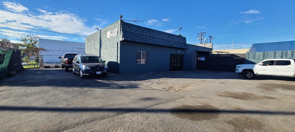 K&T Collision Center