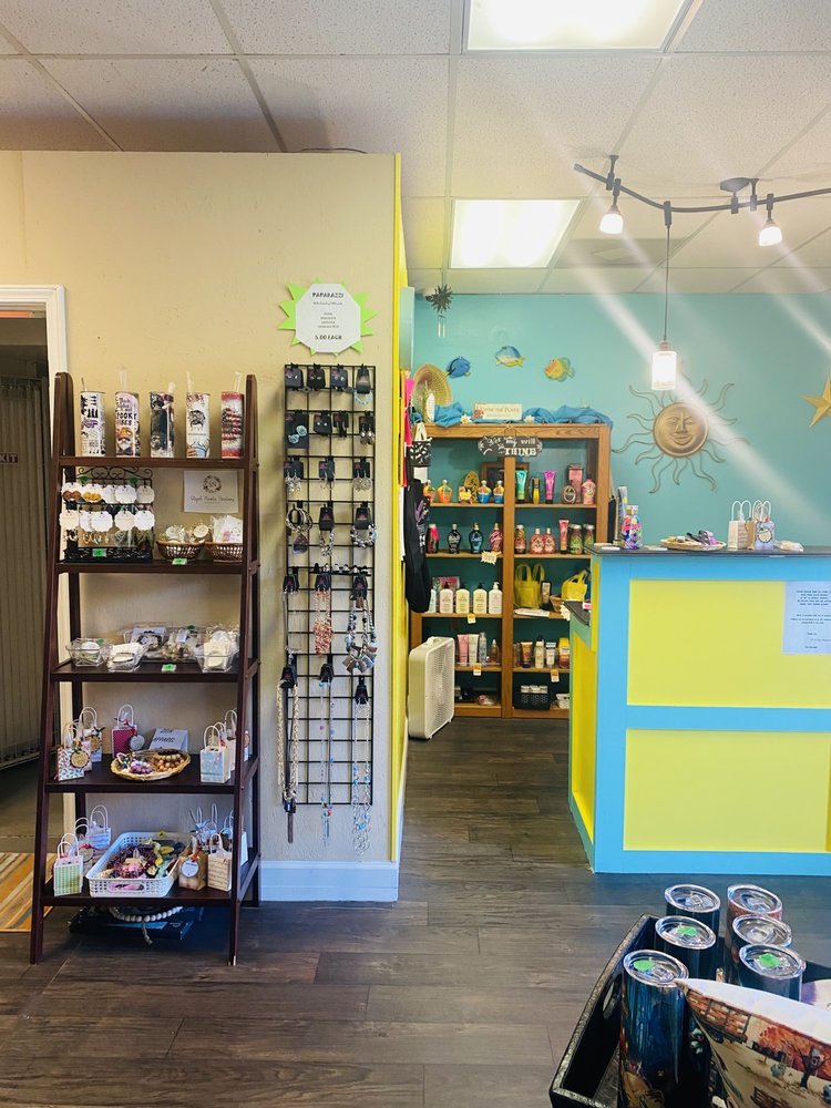 De Von Rayz Tanning Salon