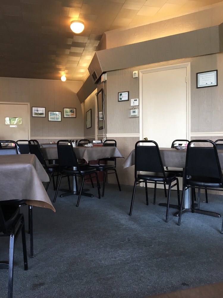 The Dutch Cupboard 10 Reviews Diners 6500 Brevard Rd, Etowah, NC