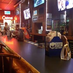 Oscar S Restaurant Entertainment Closed 28 Reviews Bars Photo Of Oscar S Restaurant Entertainment Lake Orion Mi United States Decent