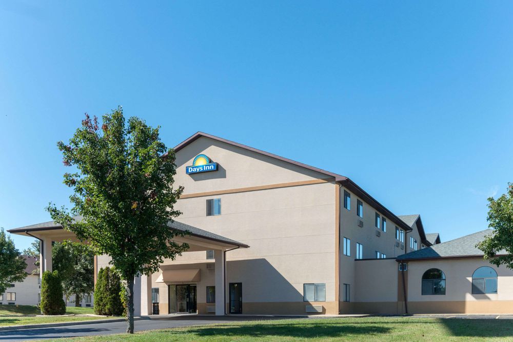 Days Inn Mount Vernon 12 Reviews Hotels 205 Potomac Boulevard Days Inn Mount Vernon 12 Reviews Hotels 205 Potomac Boulevard Il Phone Number Yelp