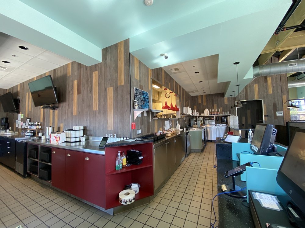 Moo Moo's Burger Barn