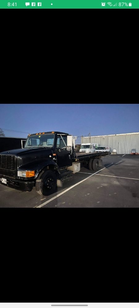 Mid-Nite Express Towing & Recovery