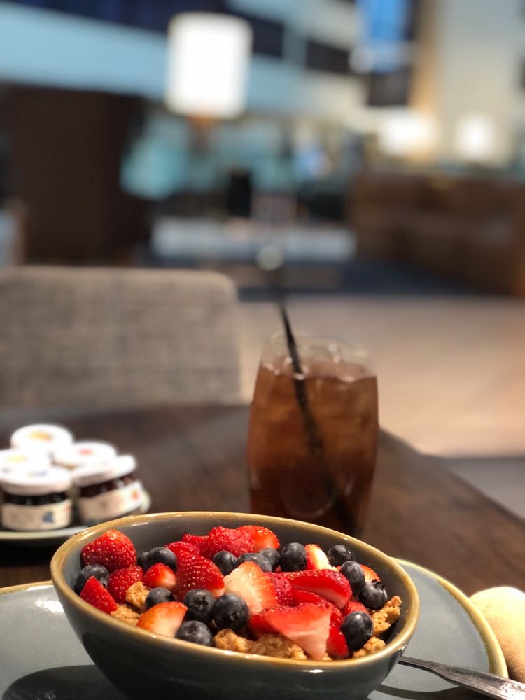 Sam's Restaurant and Bar