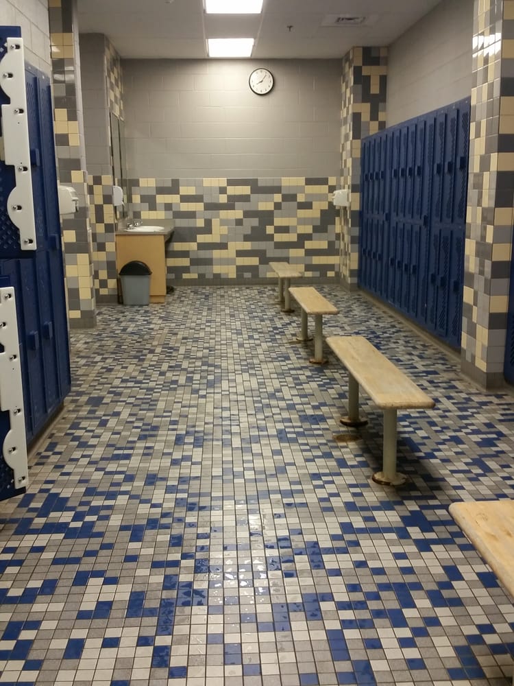 Washington-Lee Aquatic Center