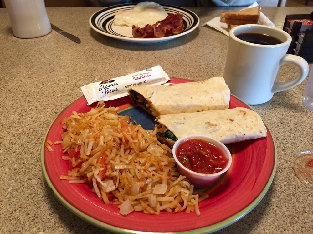 Crossroads Cafe American (New) 305 Masonic Ave, Pennsboro, WV