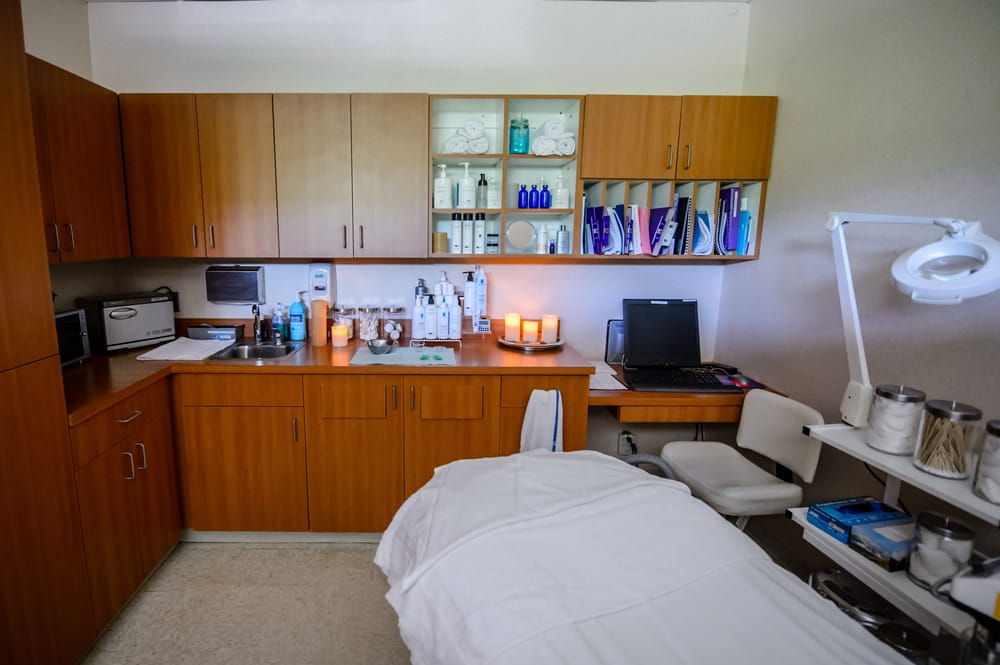 the dermatology group 40 reviews dermatologists 60 the dermatology group riverdale nj