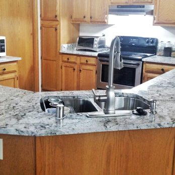 Wisconsin Granite 18 Photos Kitchen Bath 4785 Mcfarland Ct Photo Of Wisconsin Granite Mcfarland Wi United States Loving Our New