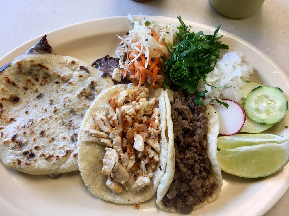 Samantha's Pupusas