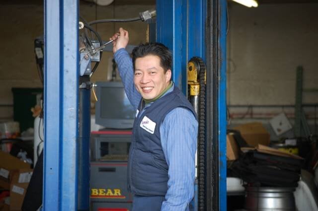 Tomoko Auto Care Center