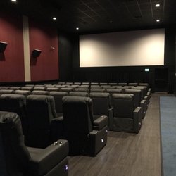Wells beach maine movie theater