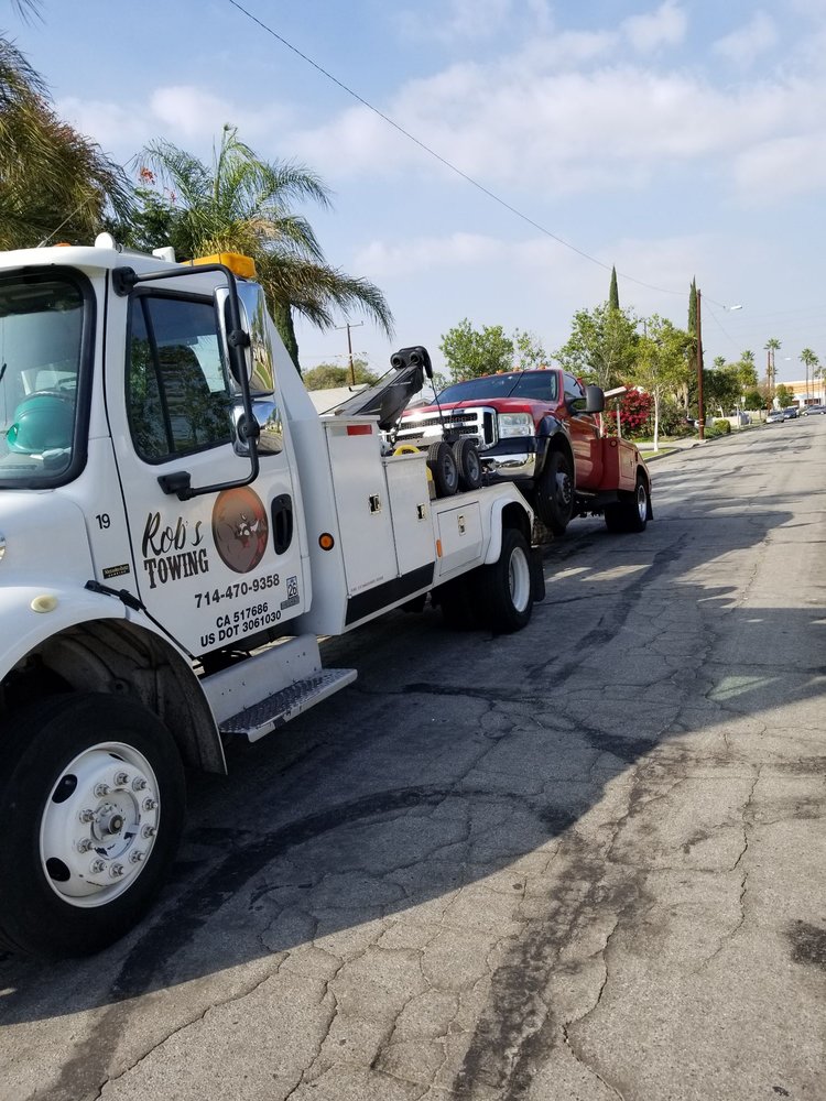 Rob's Towing Service