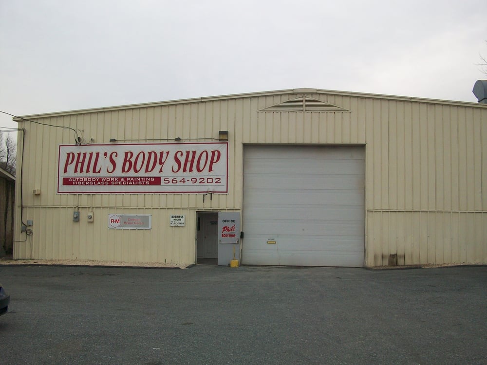 Phil's Bodyshop and Auto Painting