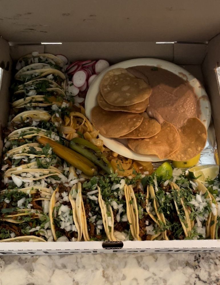 Tacos Los Troncos