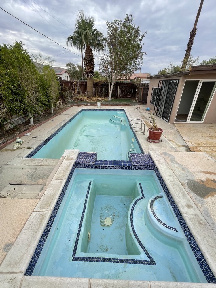 Lobo's Pool Service