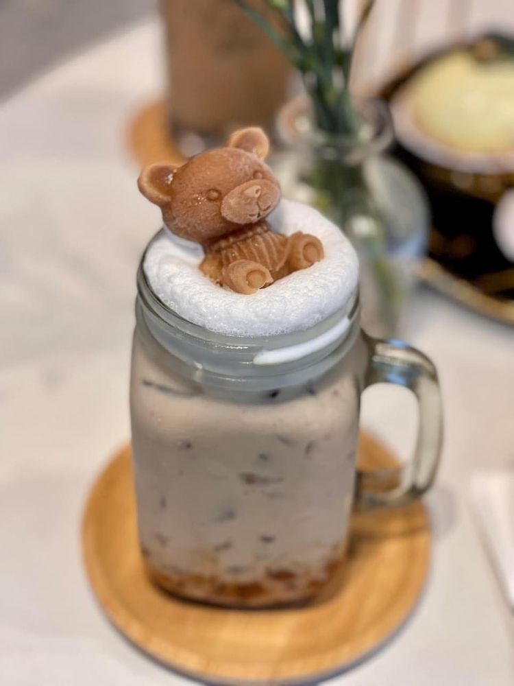 THE ARTISAN 360 - Cakes & Drinks Boutique