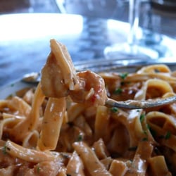 Monjunis Highland Closed Italian 7343 Rd Baton Rouge Photo Of Monjunis Highland Baton Rouge La United States Crawfish Fettucine Alfredo