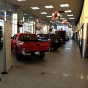 Oxmoor Toyota 46 Photos 70 Reviews Car Dealers 8003 Bathroom Photo Of Oxmoor Toyota Louisville Ky United States