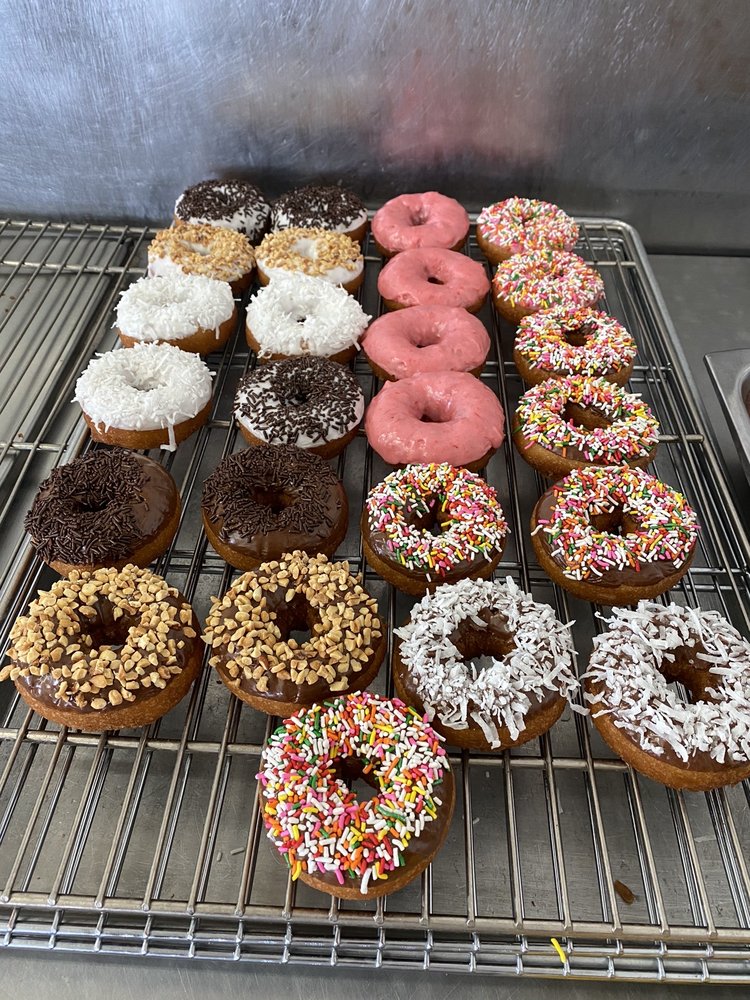 10th and I Donut House