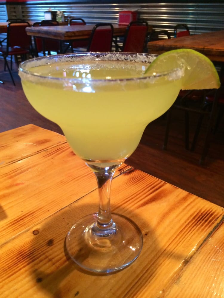 Slingshots Bar and Grill