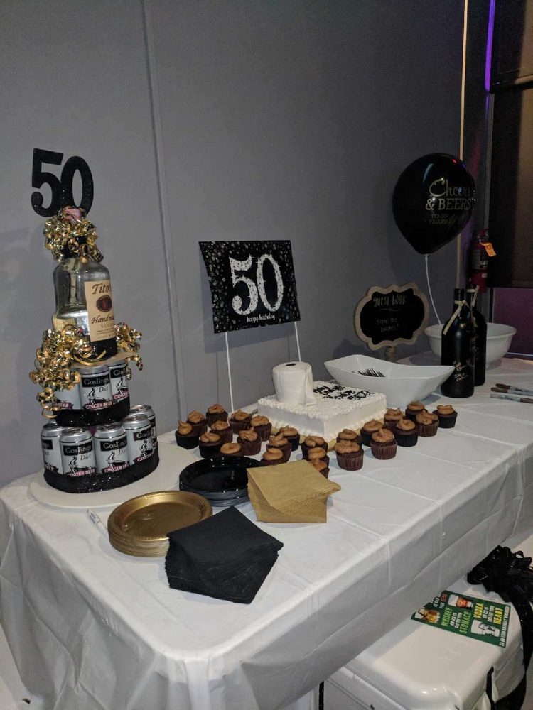 The GL Lounge