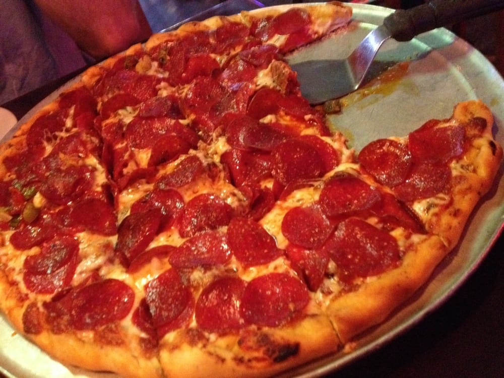 Thin crust with pepperoni, sausage, and giardinera favorite Chicago