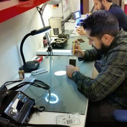 cell phone repair technician