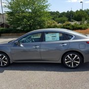Landers McLarty Nissan - 10 Photos & 29 Reviews - Car ...